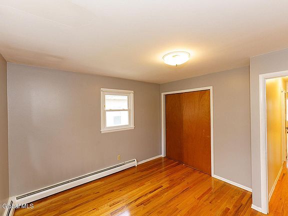3rd image of 42 Terrace Ave Floor 2