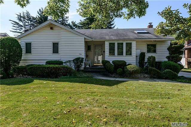 1st image of 1444 Eric Ln