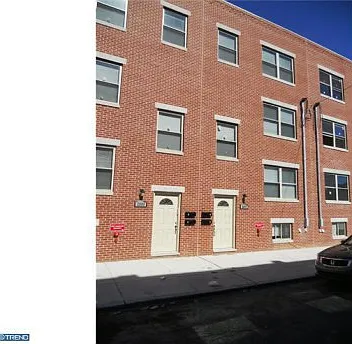 2 bed, 900 sqft, $1,200 — Photo 2