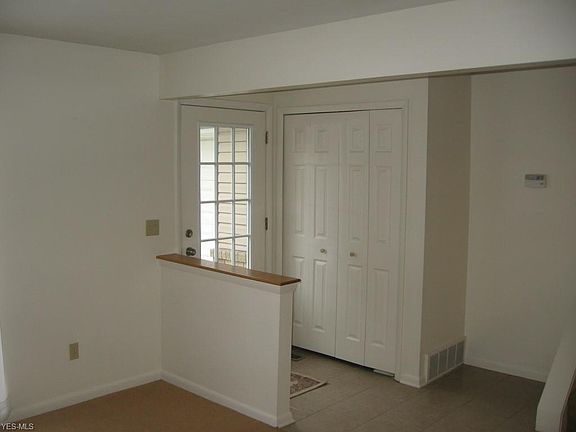 3rd image of 96 Normandy Dr