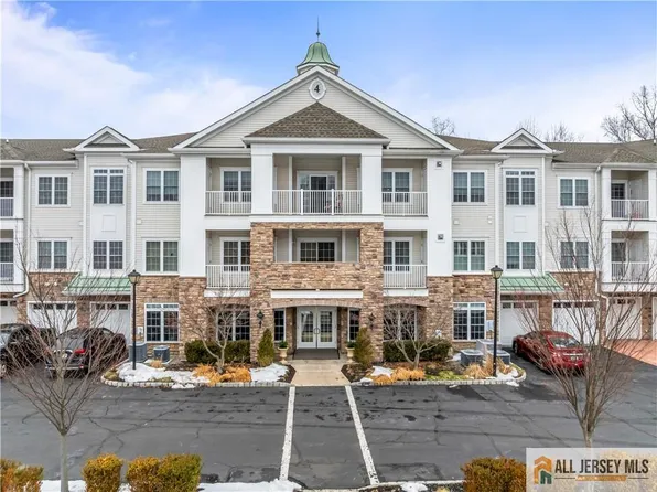 4105 Falston Cir, Old Bridge, NJ 08857