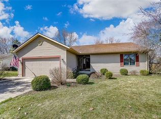 3260 Magnolia Dr, Troy, OH