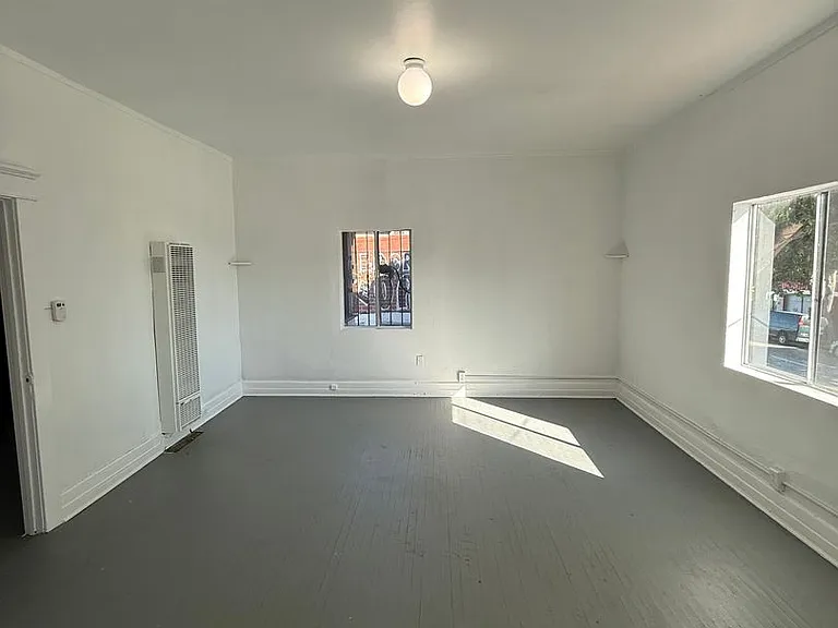 2141-2145 E Cesar E Chavez Ave — Photo 3
