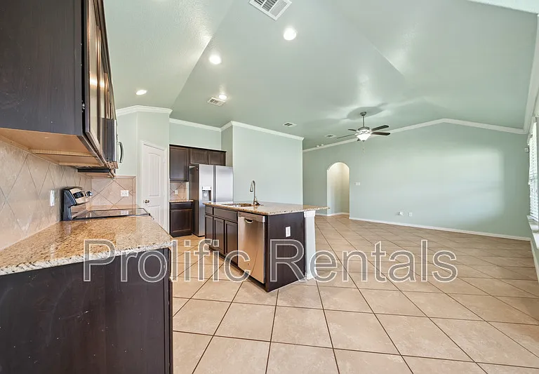 3410 Cottonpatch Dr — Photo 8
