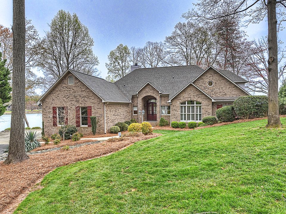 1st image of 193 Gainswood Dr