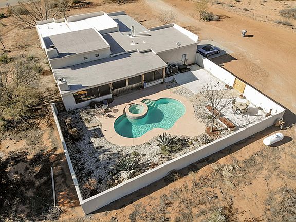 4th image of 5120 Indian Wells Dr