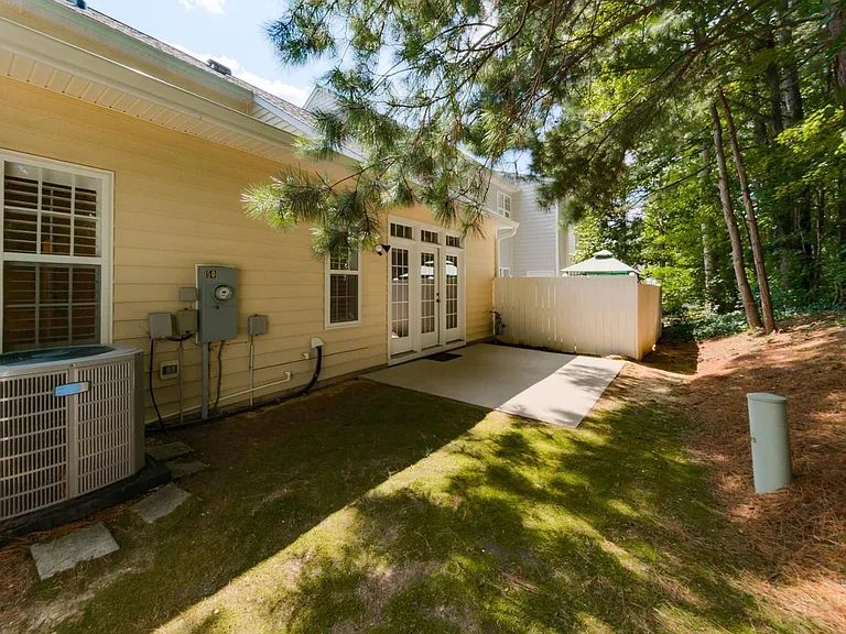 2007 White Pond Ct — Photo 32