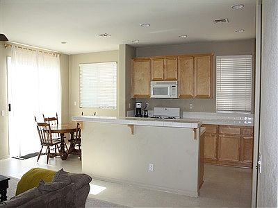 4th image of 16095 Peninsula Ct