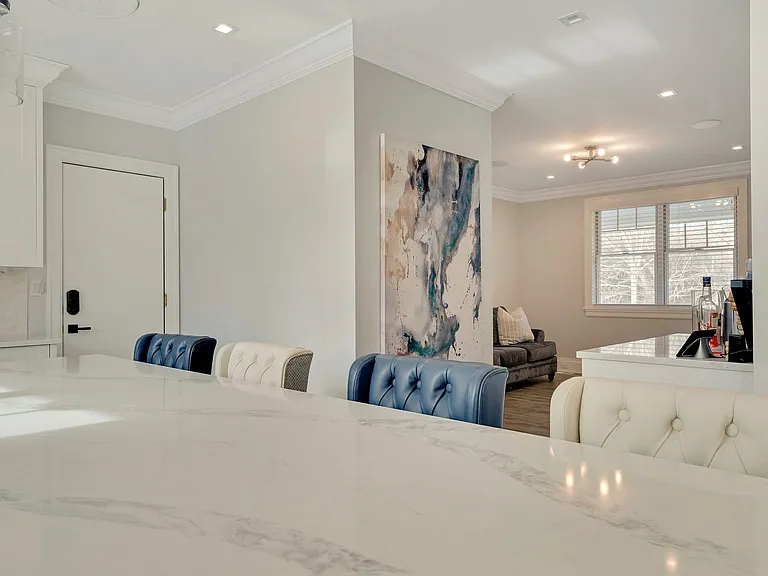 165 Marine Pl — Photo 10