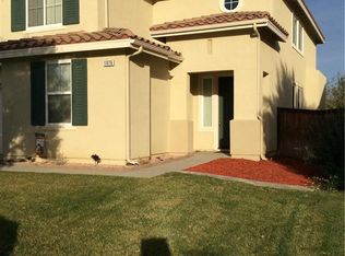 1076 Queen Annes Ln, Beaumont, CA 92223
