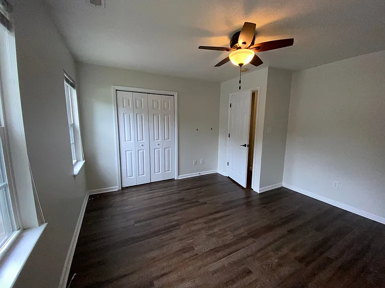 326 Bracken Pl — Photo 10