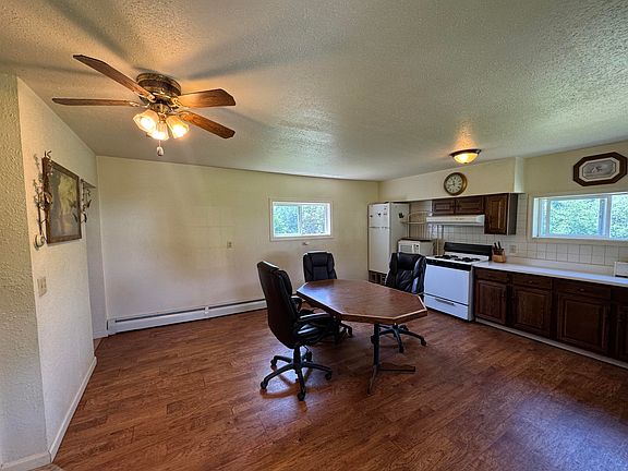 4th image of 333 Clover Run Rd