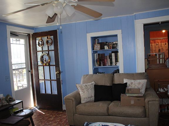 5th image of 1116 N Panther Ave