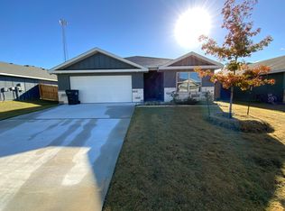 766 Freedom Cir, Nolanville, TX 76559