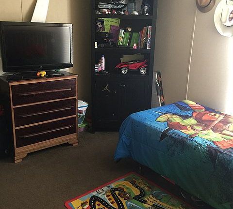 2nd image of 5233 Short Ave