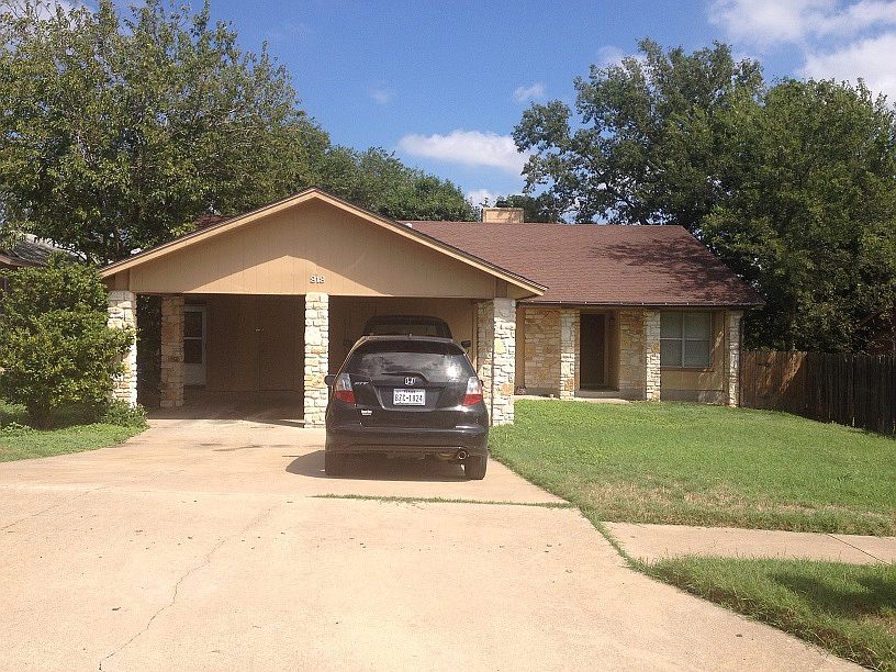 1st image of 818B Sirocco Dr