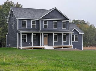 51 Pebble Ct #8, Barrington, NH 03825