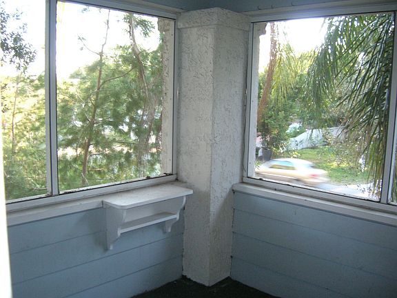 screened in porch
