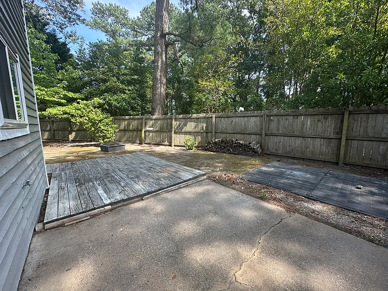 331 Sunflower Ct — Photo 30