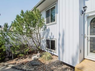 428 22nd St E, West Fargo, ND 58078