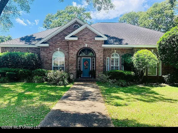 2034 Tuilleries Cv, Biloxi, MS 39531