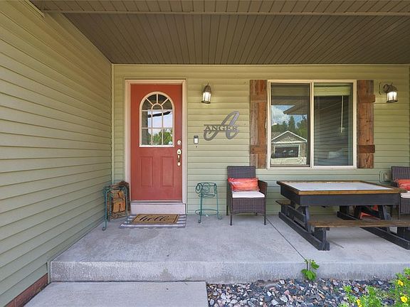 3rd image of 328 E Adams Avenue
