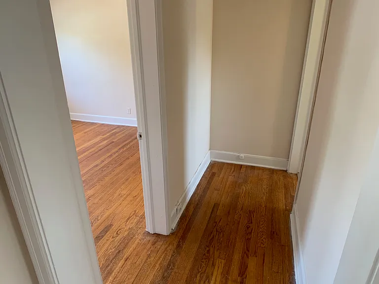 917 Oxmoor Rd #201 — Photo 17