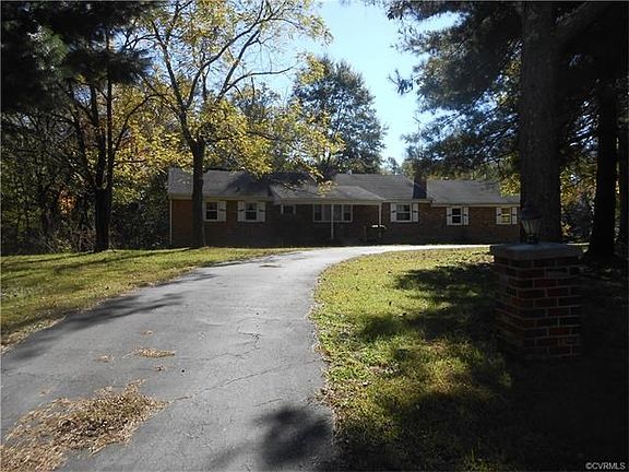 Paved circular drive