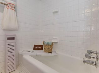 512 Beechdale Rd, Portsmouth, VA 23701