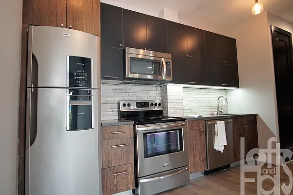 Rented by Lofts and Flats LLC | media 69