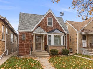 5708 N Austin Ave, Chicago, IL 60646