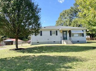 103 White Oak Rd, Woodruff, SC 29388