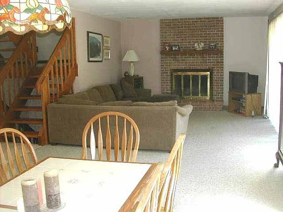 Bright & Airy Family Room