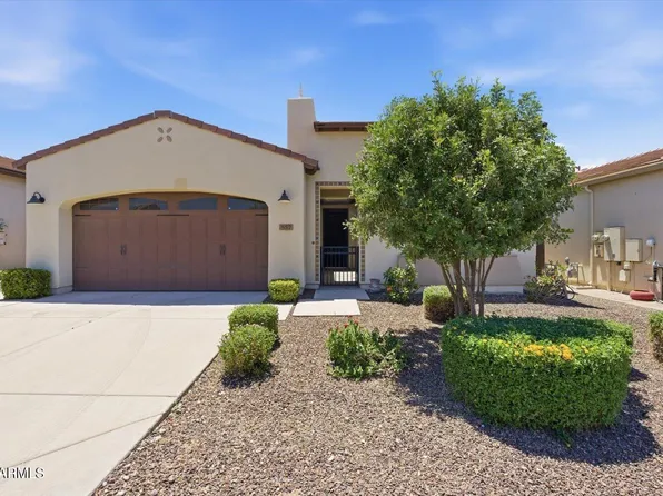 557 E LADDOOS Avenue, San Tan Valley, AZ 85140