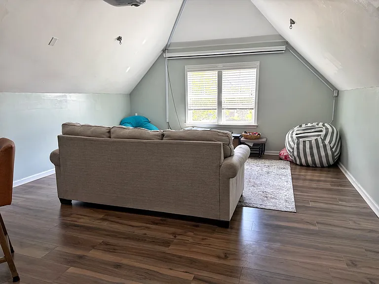 703 Stagecoach Dr — Photo 42