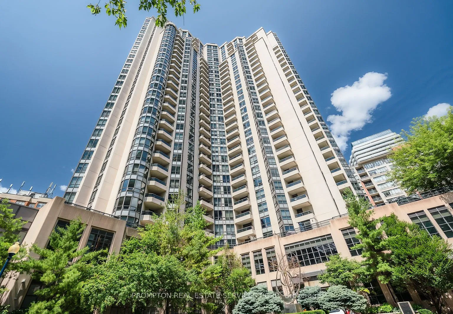 2 bed, $2,550 — Photo 1