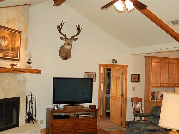 5th image of 257 Glenvalley Cir