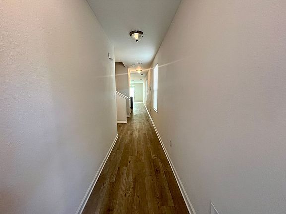 5th image of 8010 Dandy Ave