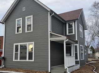 208 W 6th St, Kaukauna, WI 54130