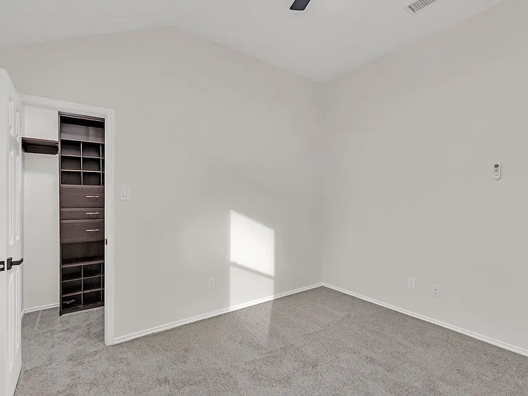 438 Stanley Falls Dr — Photo 20