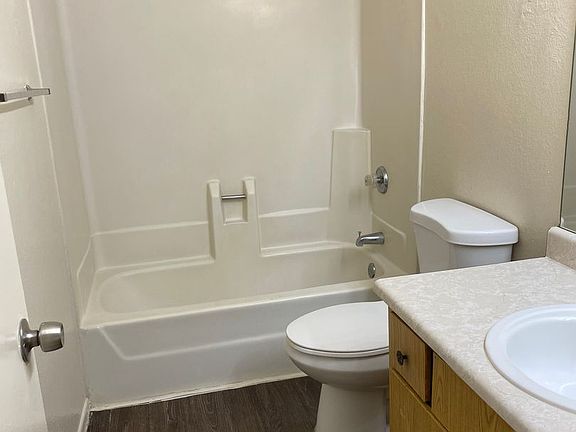 5th image of 4139 N 27th St #5