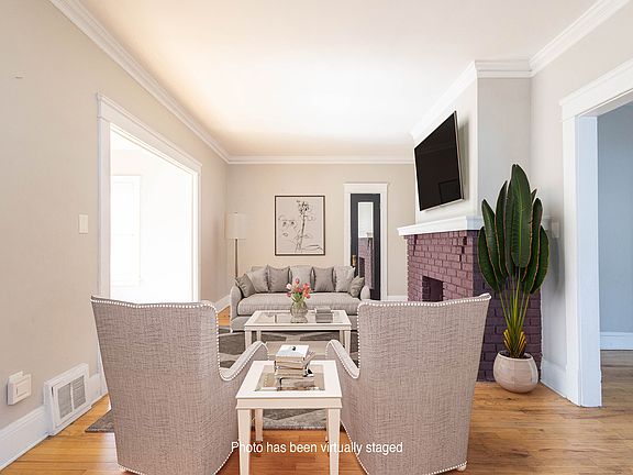 4th image of 2831 Avondale Ave #1