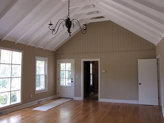 4th image of 803 Knollwood Dr