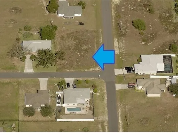 205 NW 4th Ter, Cape Coral, FL 33993