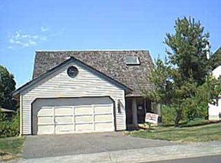 17545 NW Woodmere Ct, Beaverton, OR 97006