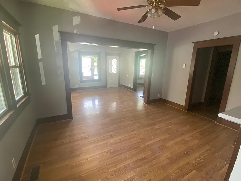2204 George St — Photo 8