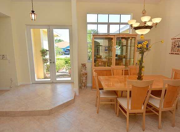 3rd image of 2268 SW Abalon Cir