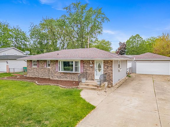 2nd image of 7338 Jennings Pl