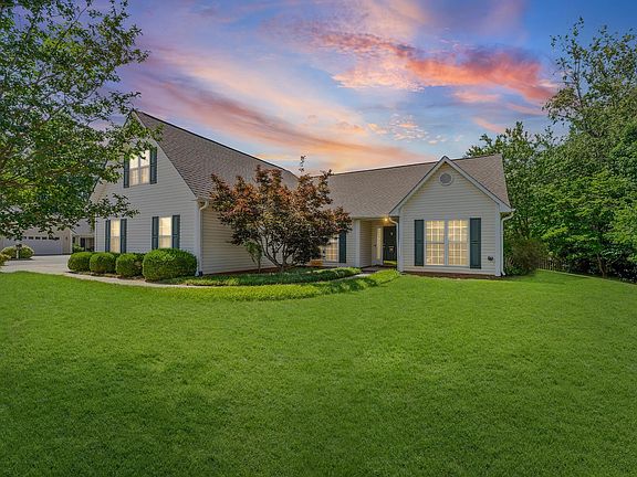 2nd image of 1 Boysenberry Dr