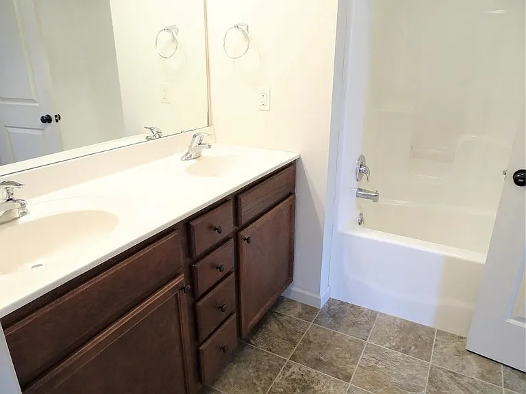 414 Marlene Way — Photo 11